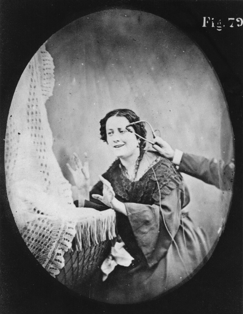 Exame fisionómico de uma mulher com berço, de "Mecanismo da fisiologia humana ou análise eletrofisiológica das paixões", de Duchenne de Boulogne, publicado em 1876, Paris de Guillaume Benjamin Armand Duchenne de Boulogne