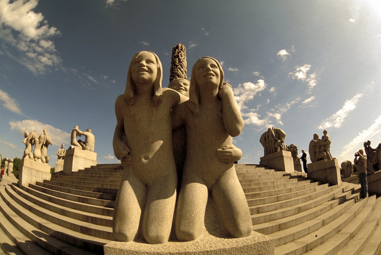 Escultura Vigelland, Frognerparken, Oslo, Noruega, Europa de Gustav Vigeland