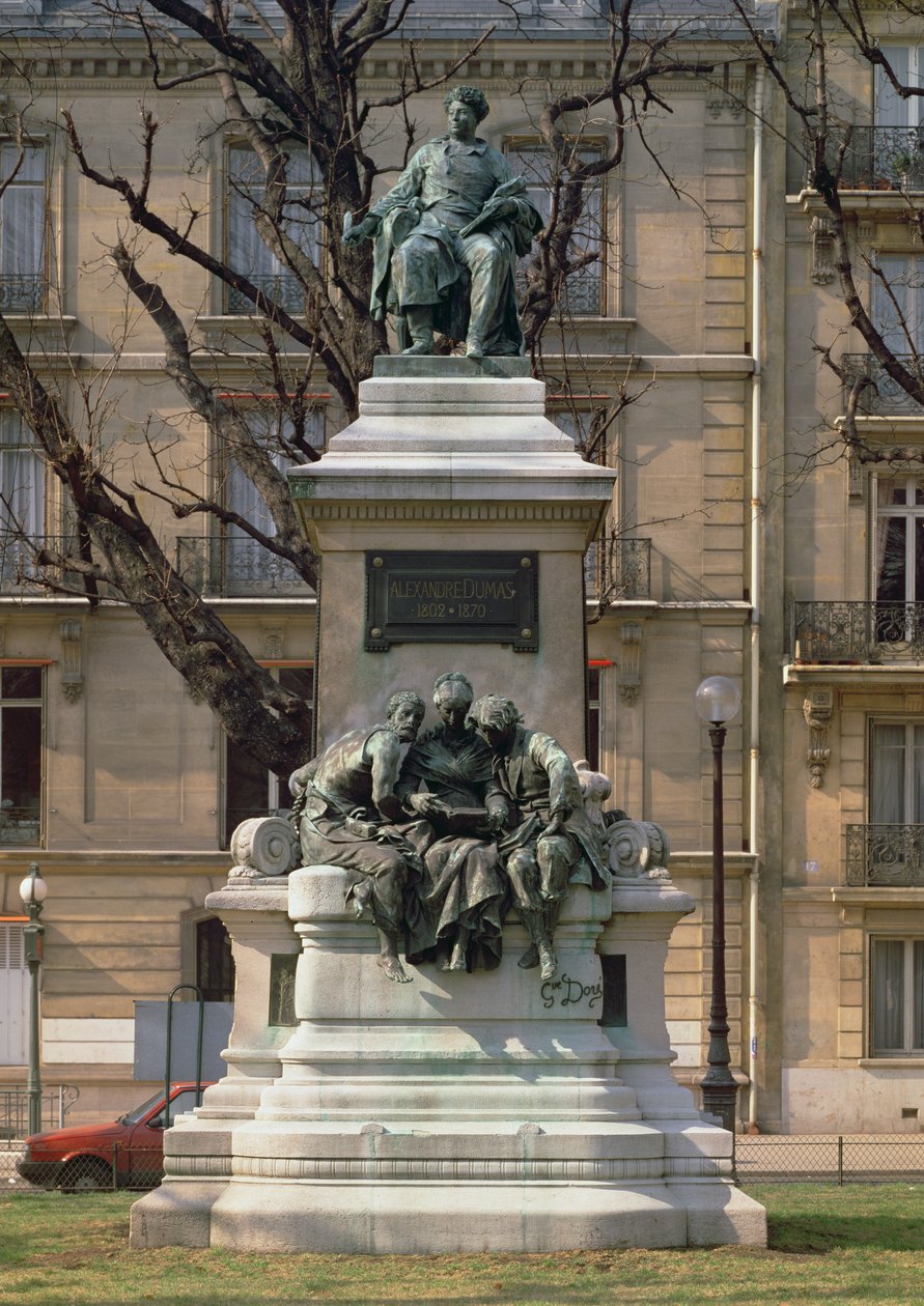 Monumento a Alexander Dumas pere (1802-70) romancista e dramaturgo francês, 1883 (pedra e bronze) de Gustave Dore