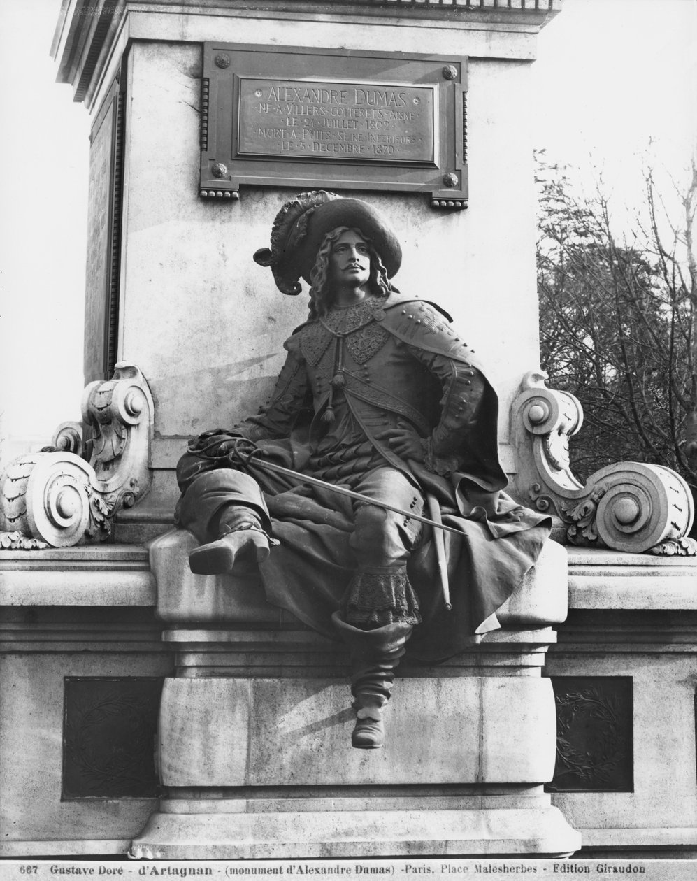 Monumento a Alexandre Dumas Pere, d&39;Artagnan, 1883 (detalhe) (pedra e bronze) (ver também 98561, 287761, 287762, 287764) de Gustave Dore