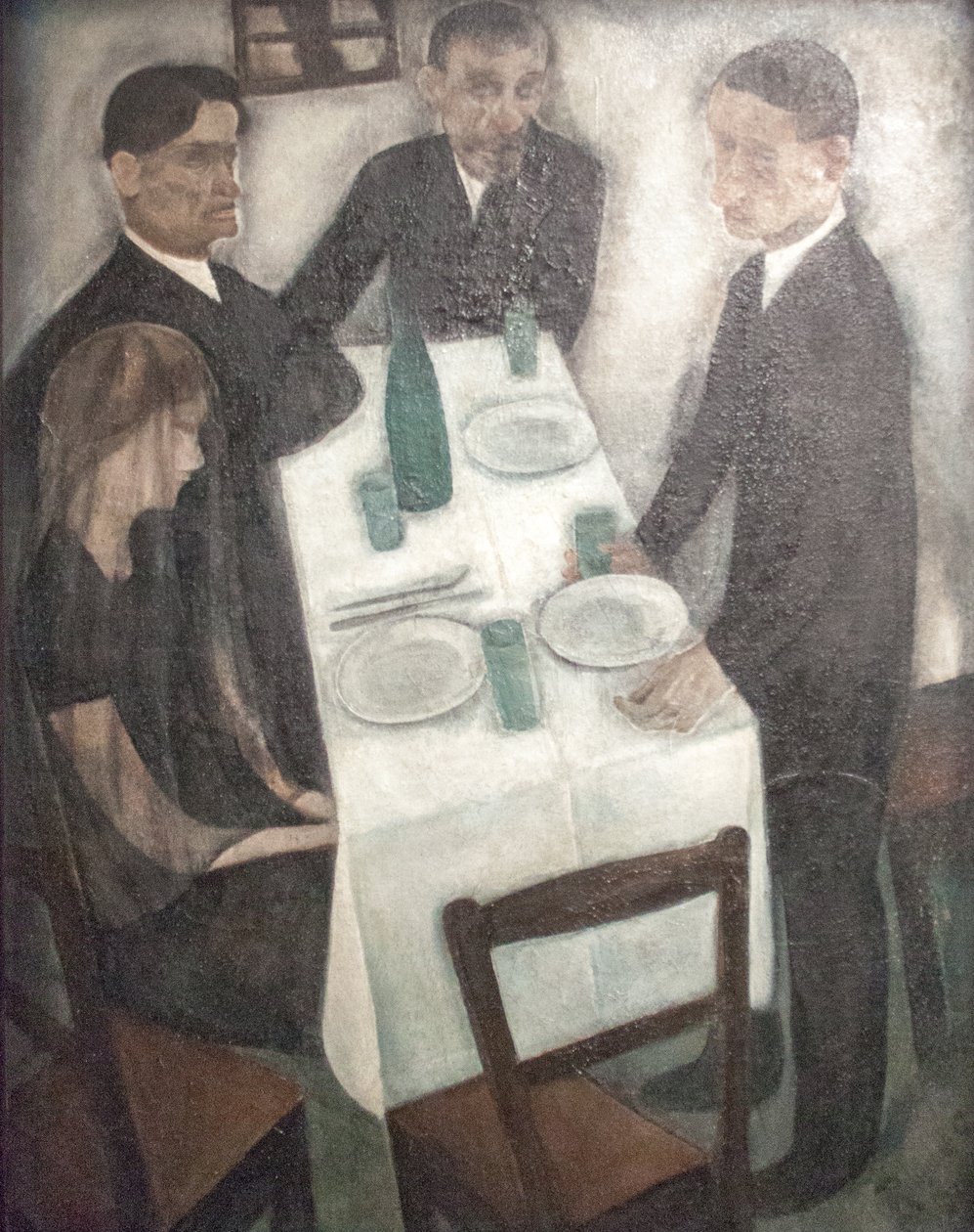 Mesa KorulnInglês: Around_the_tablen de Gyorgy Rauscher