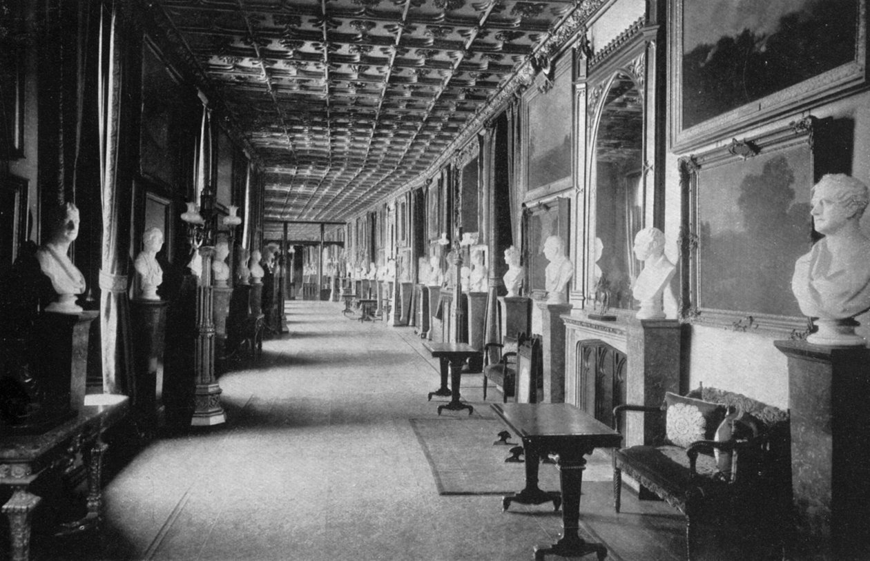 O Grande Corredor, Castelo de Windsor, Berkshire, 1924-1926 de HN King
