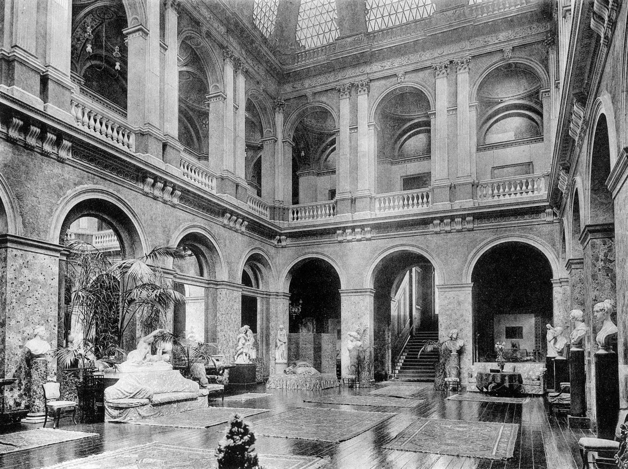 O Grande Salão, Bridgewater House, 1908. de HN King