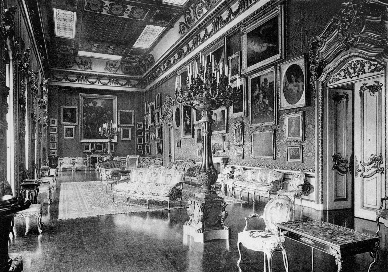 A Câmara de Waterloo, Apsley House, 1908. de HN King