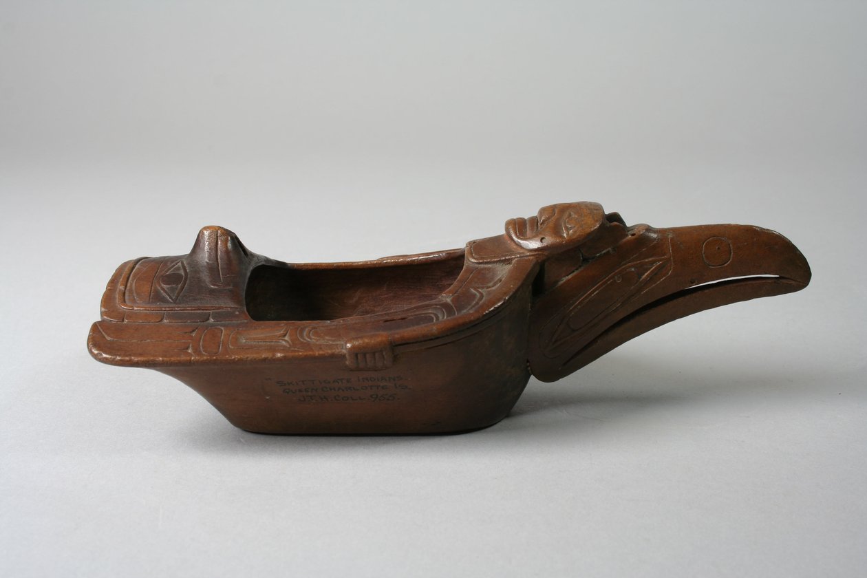 Raven Bowl, c.1870 (madeira e tinta) de Haida