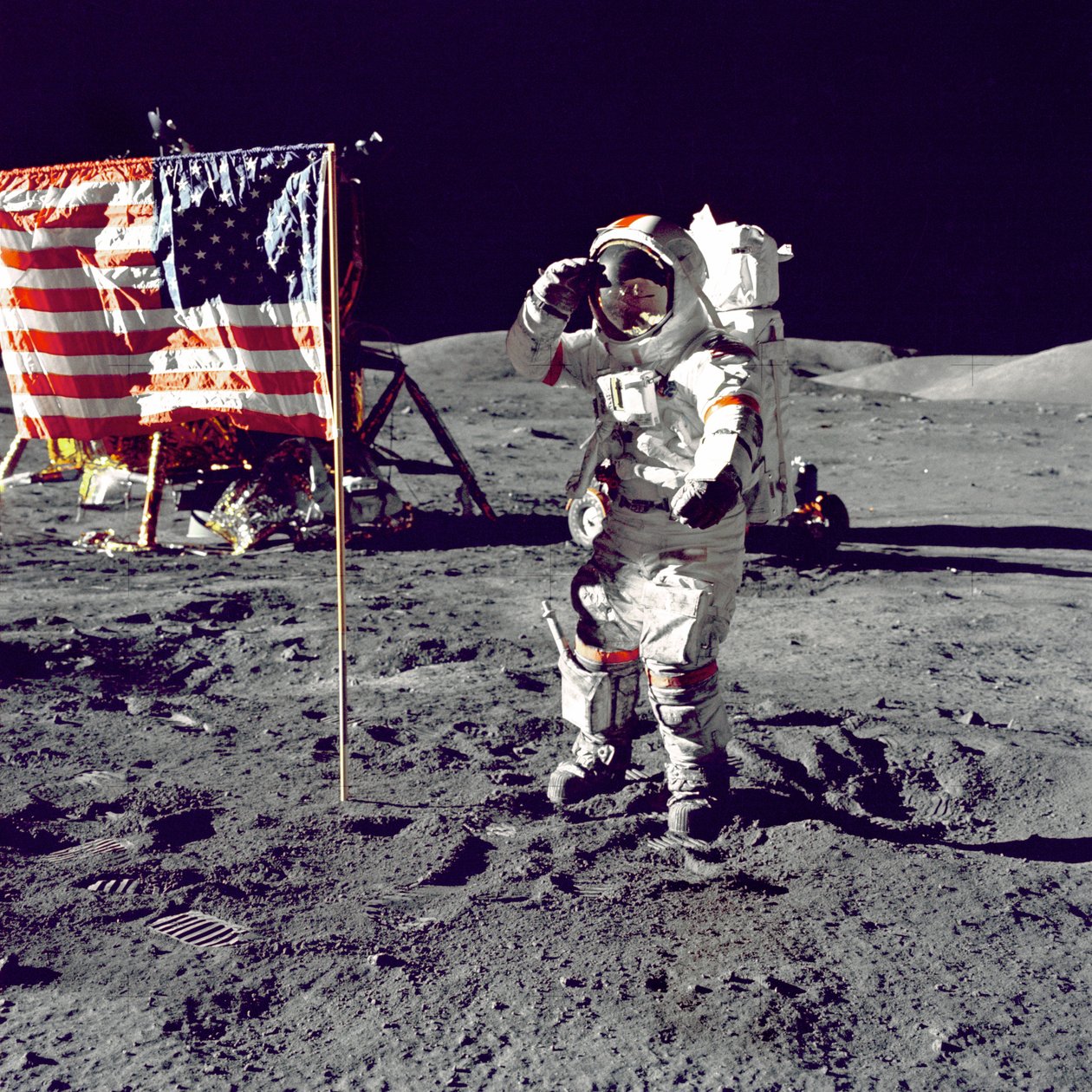 Cernan Jump saúda a bandeira, 1972. de Harrison Schmitt