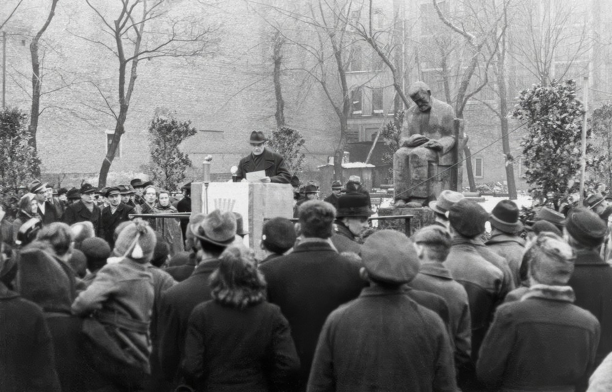Zille Memorial Berlin, Bergstrasse, foto de Heinrich Zille