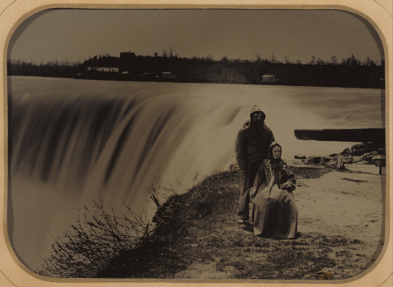 Par, em, niagara cai, em, impermeáveis de Henry Hollister