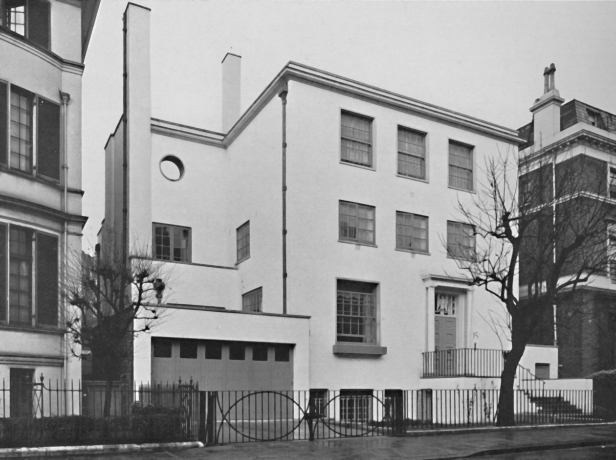 Exterior - Casa para Denys Lowson, Esq., Upper Phillimore Gardens, Londres, 1939 de Herbert Felton