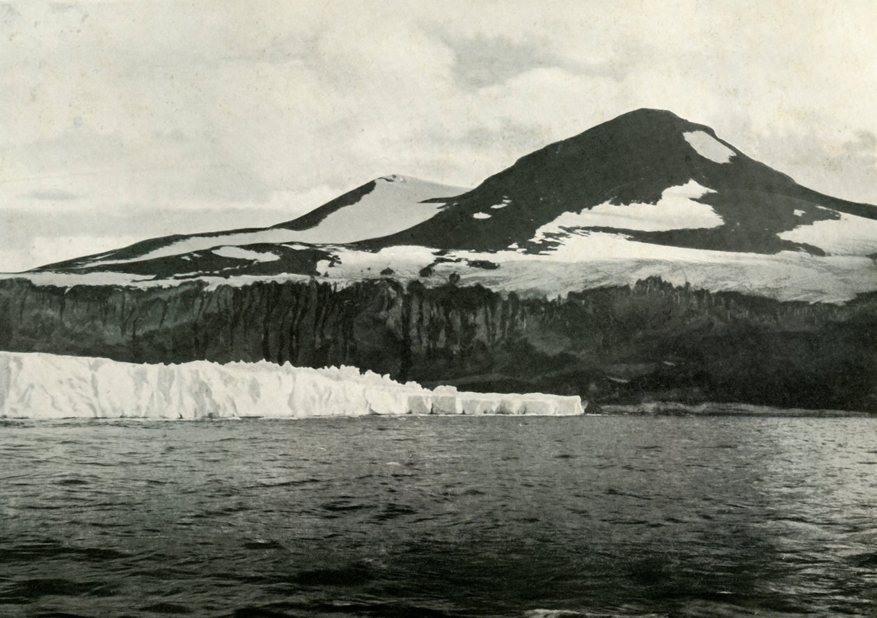 Cape Crozier: O Fim da Grande Barreira de Gelo, c19101913, 1913 de Herbert Ponting