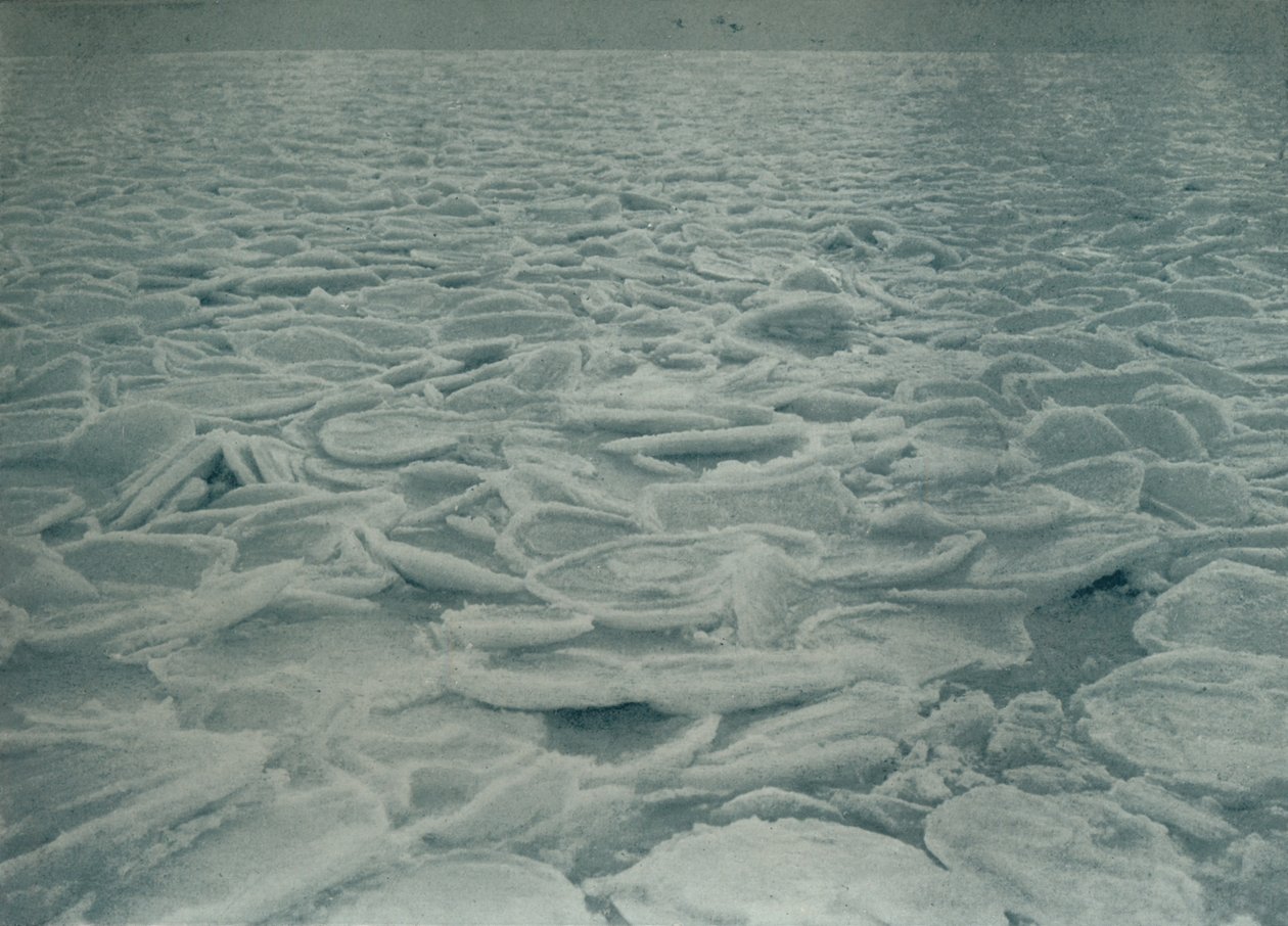 Pacote Pesado no qual o Navio foi Mantido, 1912, 1913. de Herbert Ponting