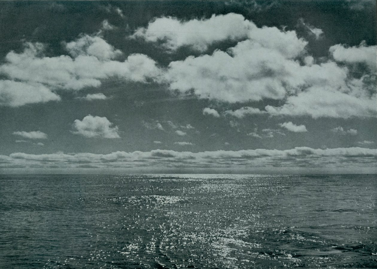 Água aberta no mar de Ross, c19101913, 1913 de Herbert Ponting