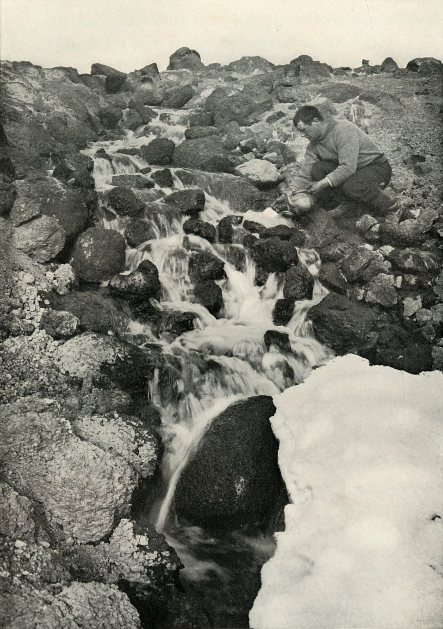 Algo de um Fenômeno - Uma Cascata de Água Doce, c19101913, 1913 de Herbert Ponting