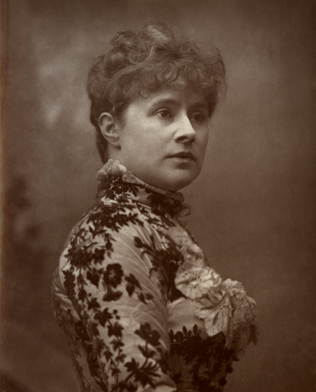 Alice Lingard, atriz e cantora britânica, 1884 de Herbert Rose Barraud