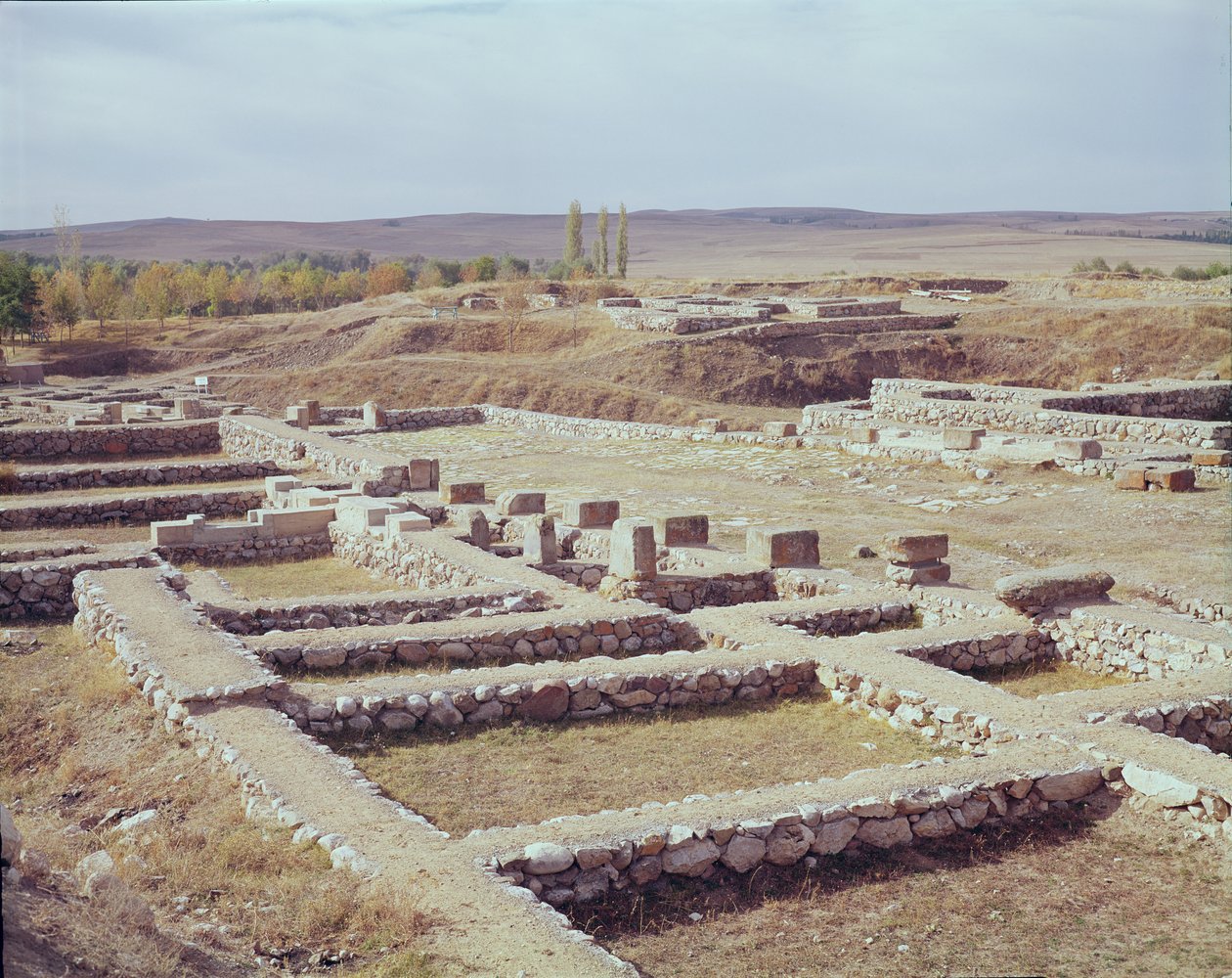 Vista do sítio arqueológico, 1450-1200 aC de Hittite