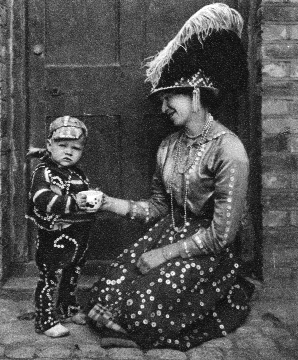 Rainha Perolada e Príncipe Perolado, Londres, 1926-1927 de Hoppe