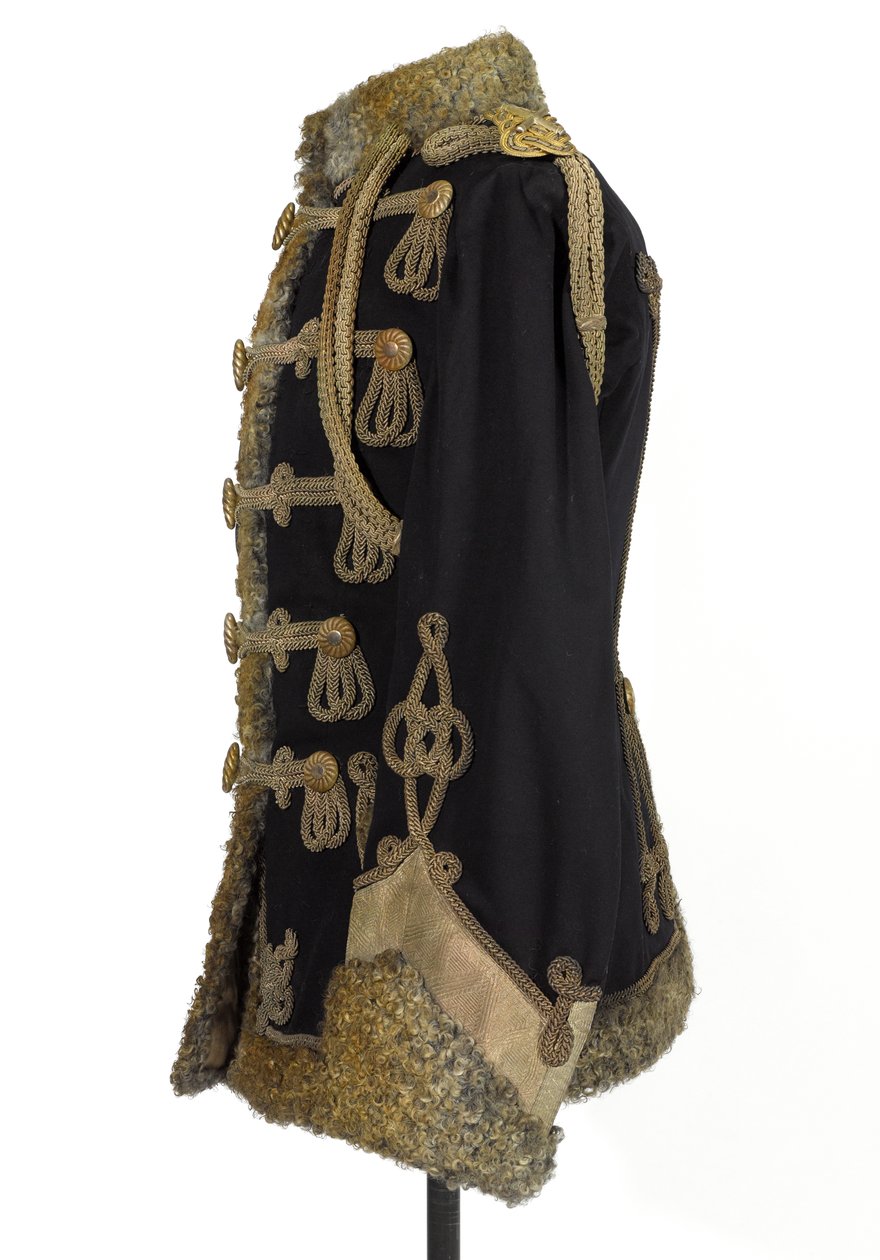 Pelisse, 3º Zieten Hussars, HRH O Duque de Connaught, pré-1914 (pelisse) de Hungarian School
