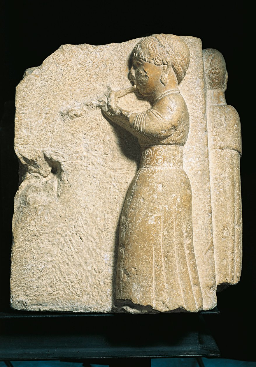 Espanha, Osuna (Urso), Bas-relief representando um jogador de aulos de Iberian