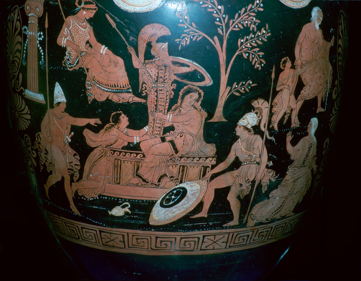 Cratera voluta de figura vermelha grega com cena do saque de Tróia, século IV aC de Illupersis Painter