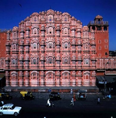 Hawa Mahal (Palácio dos Ventos) construído em 1799 (ver também 208425 e 208426) de Indian School