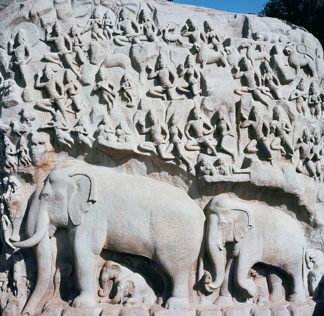 Relevo retratando a penitência de Arjuna de Indian School