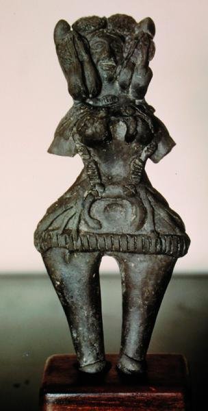 Figura de uma Deusa Mãe, Mauryan, de Uttar Pradesh (pedra) de Indian