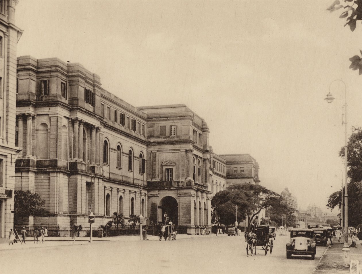 O Museu Indiano e a Chowringhee Road virados para sul (fotografia a preto e branco) de Indian photographer