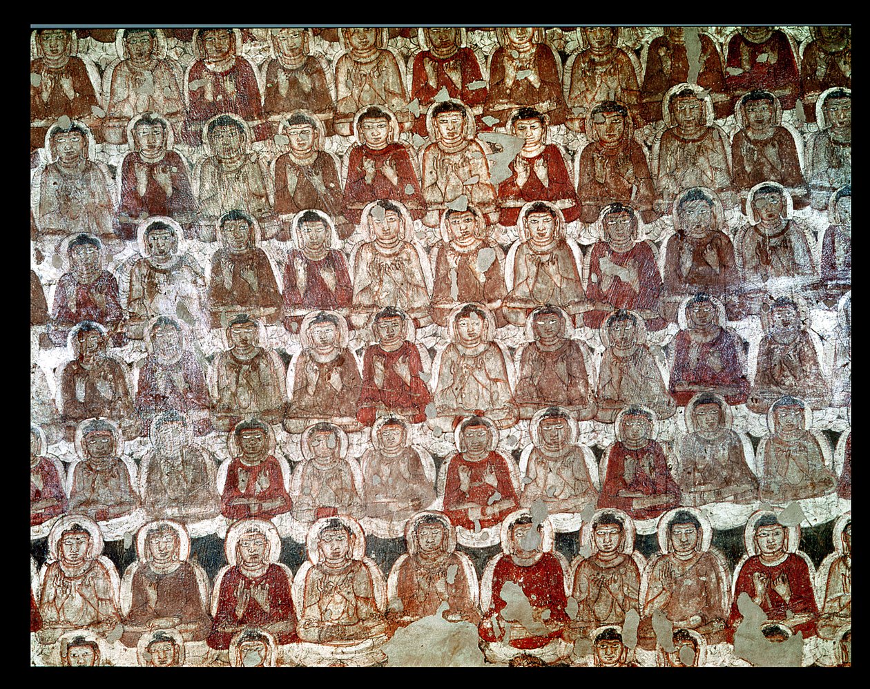 Uma multidão de Budas Sentados, do interior da Gruta 2 (veja também 162632) de Indian School