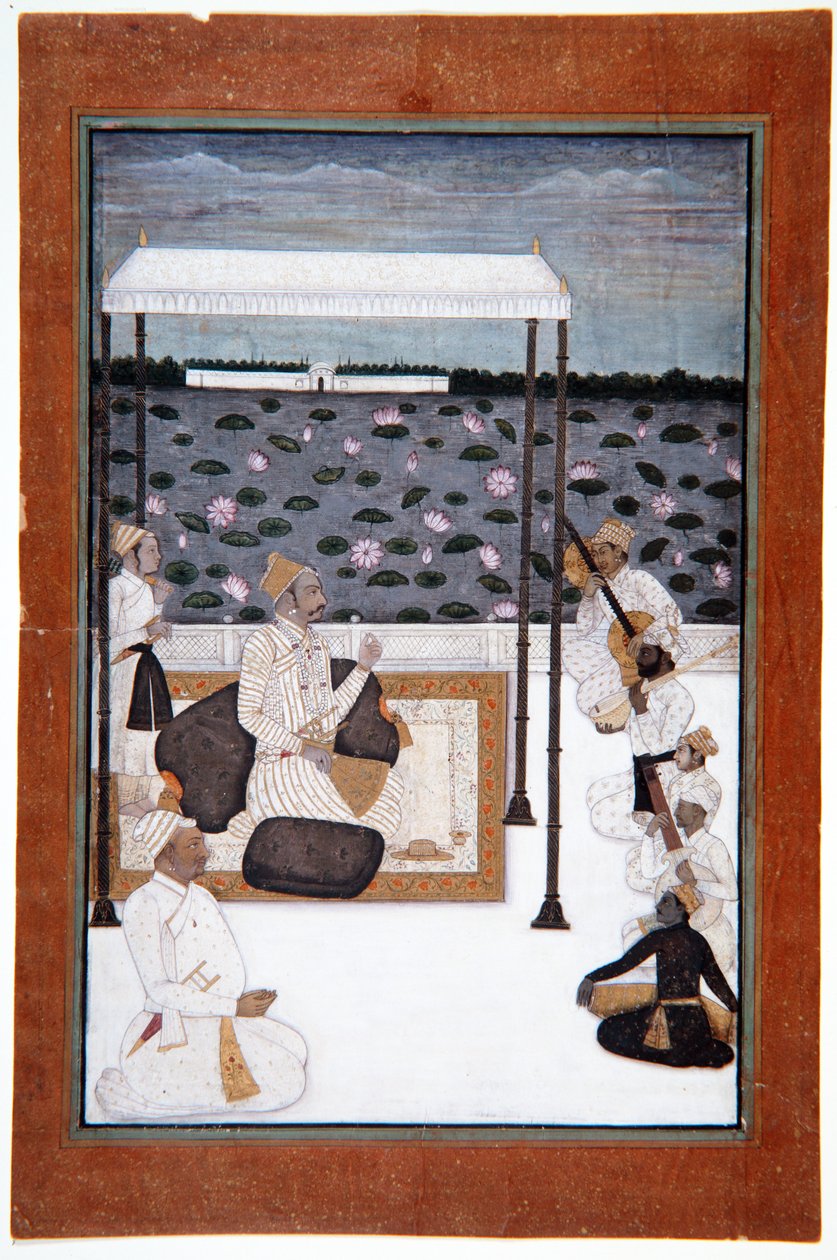 Um nobre ouve música sob um dossel em um terraço junto a um lago, cerca de 1680 (wc opaco e ouro sobre papel) de Indian School