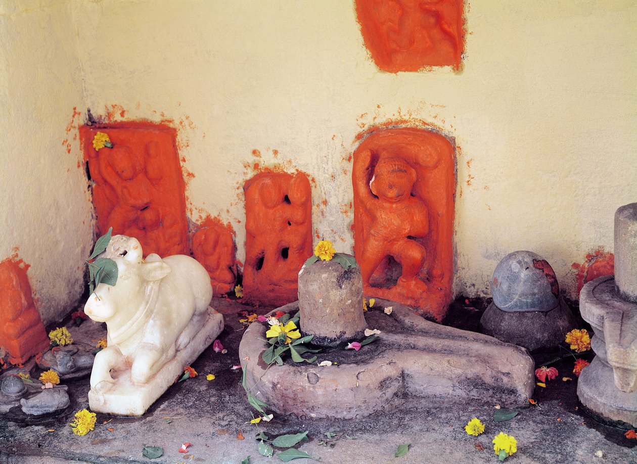 Um santuário de uma capela no Ganges de Indian School