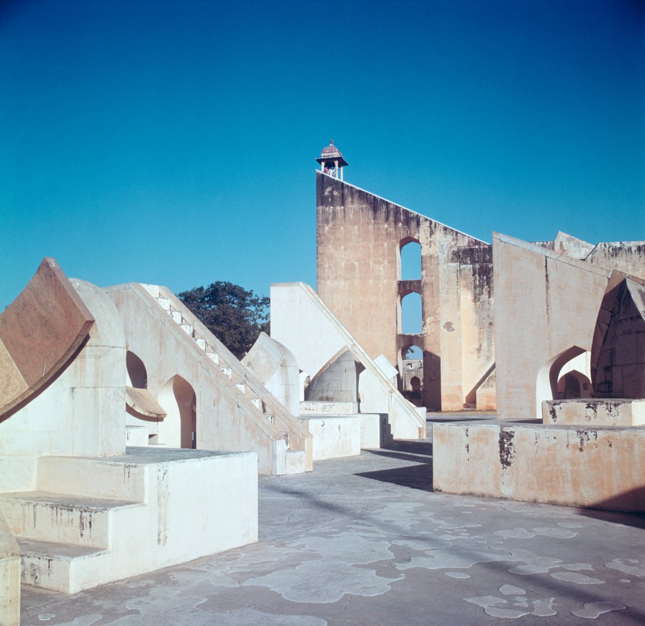 Observatório Astronômico, construído 1726-34 de Indian School