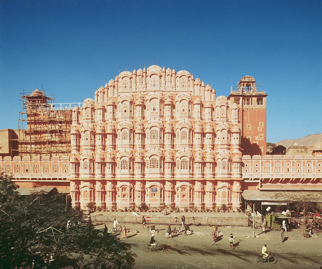 Hawa Mahal (Palácio dos Ventos) construído em 1799 (ver também 121219 e 208425) de Indian School