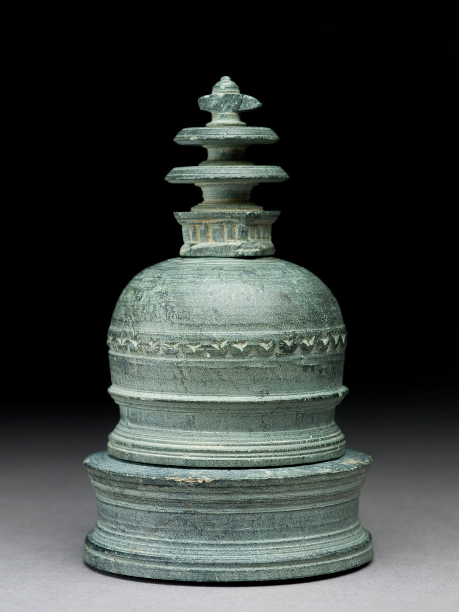 Relicário na forma de uma stupa (xisto verde) de Indian School