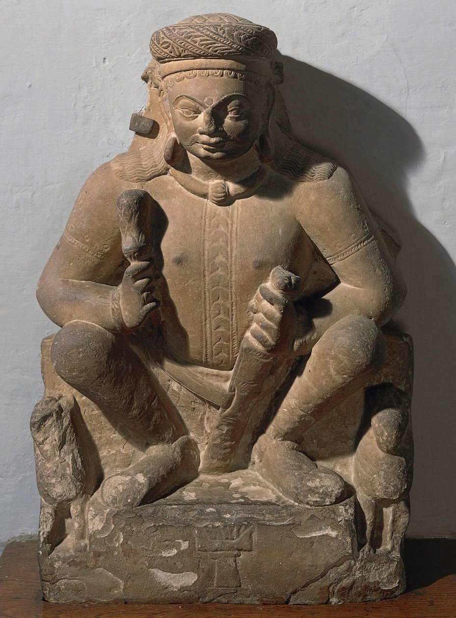 Surya, deus do sol. Escultura de arenito vermelho de Indian School