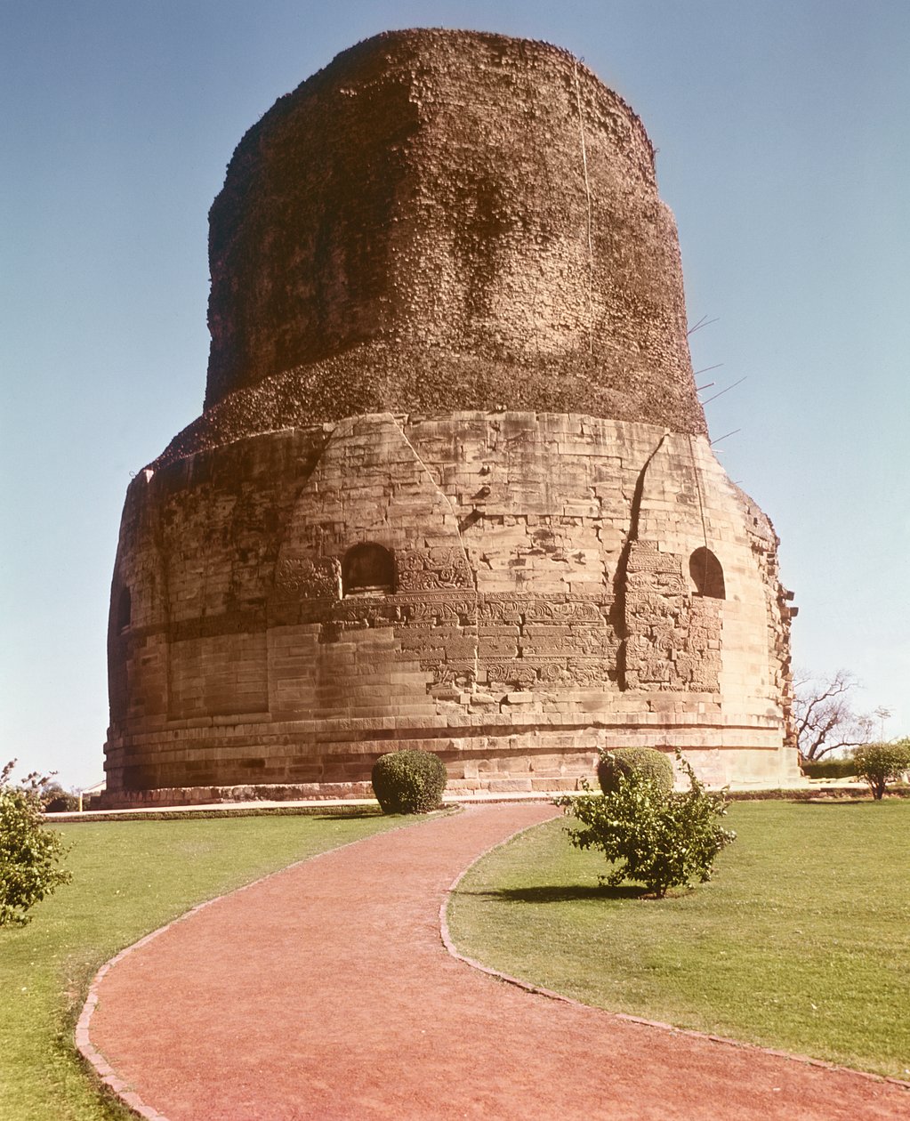 A stupa de Dhamekh, c.500 dC de Indian School