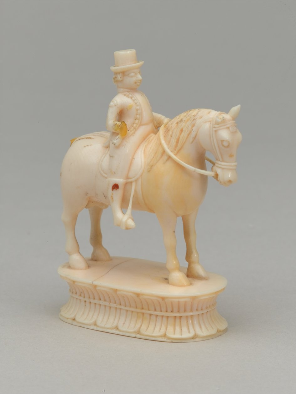Cavaleiro branco, peça de xadrez, Índia, 1820 por volta de de Indian School