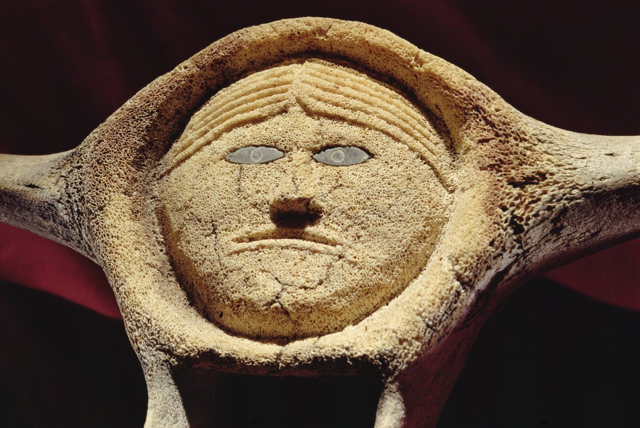 Janus Head, de Cape Dorset (vértebra de baleia) (ver também 228680) de Inuit School