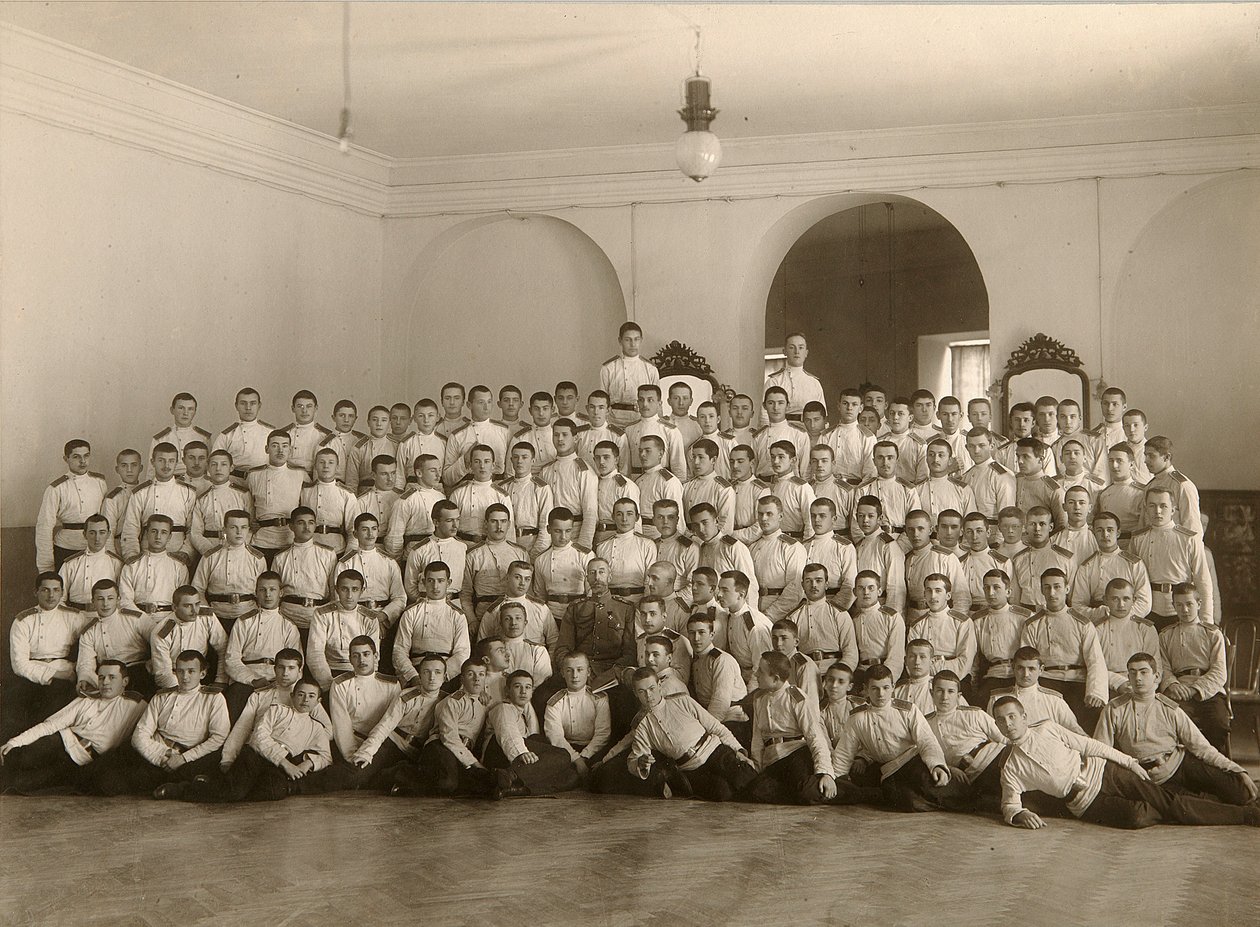 Grão-duque Constantine Constantinovich da Rússia no Cadet Corps, Poltava, c1870s. de Iosiph Khmelevsky