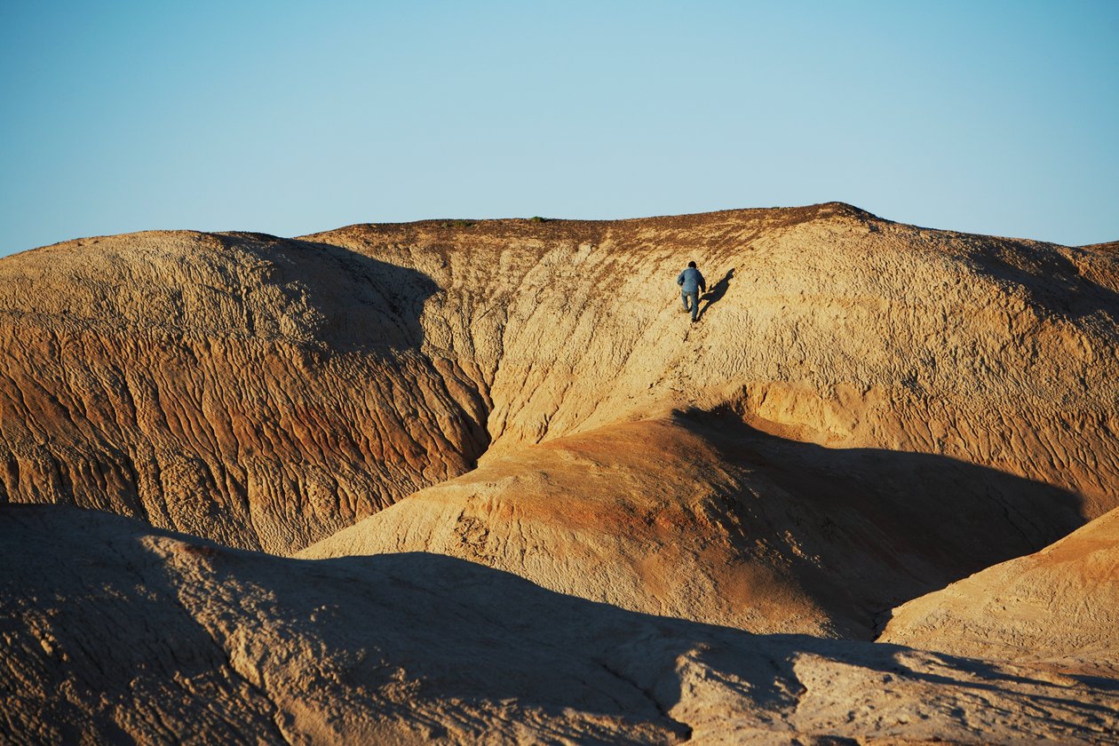 Cenas em torno de Wu Cai Wan no deserto de Gobi, Xinjiang, China Ocidental, 2007 (foto) de Ira Block
