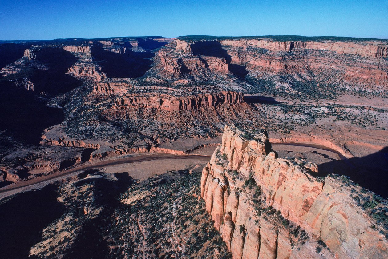 Tsegi Canyon, onde se encontram as ruínas dos índios Keet Seel Anasazi na Reserva Indígena Navajo de Ira Block