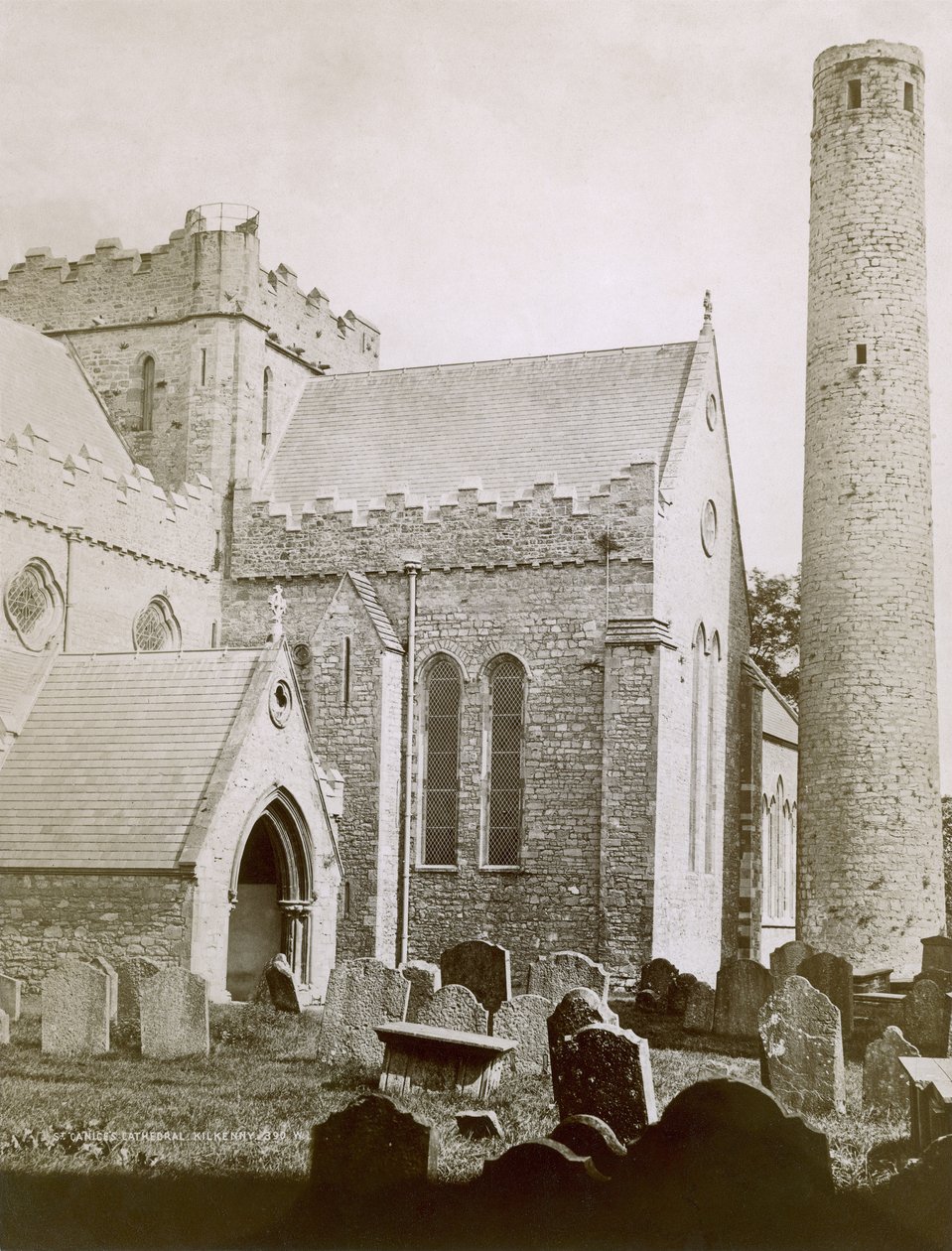 Catedral de St. Canices (foto sépia) de Irish Photographer