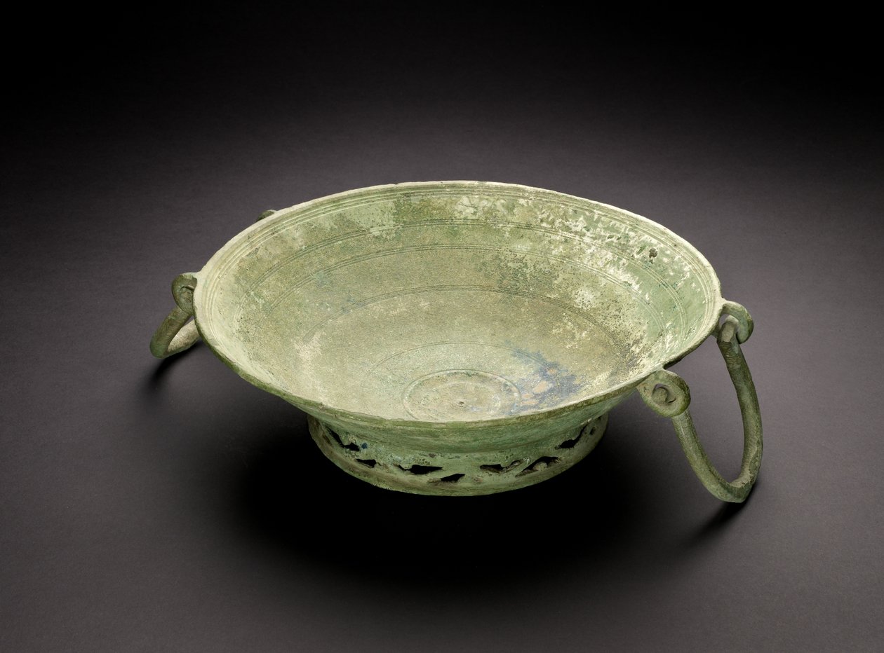 Taça de bronze (liga de cobre) de Iron Age