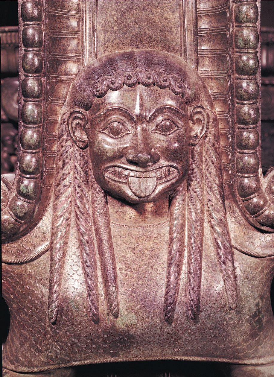 Detalhe do cabo de gorgon de um krater, do túmulo de uma princesa de bronze de Vix de Iron Age