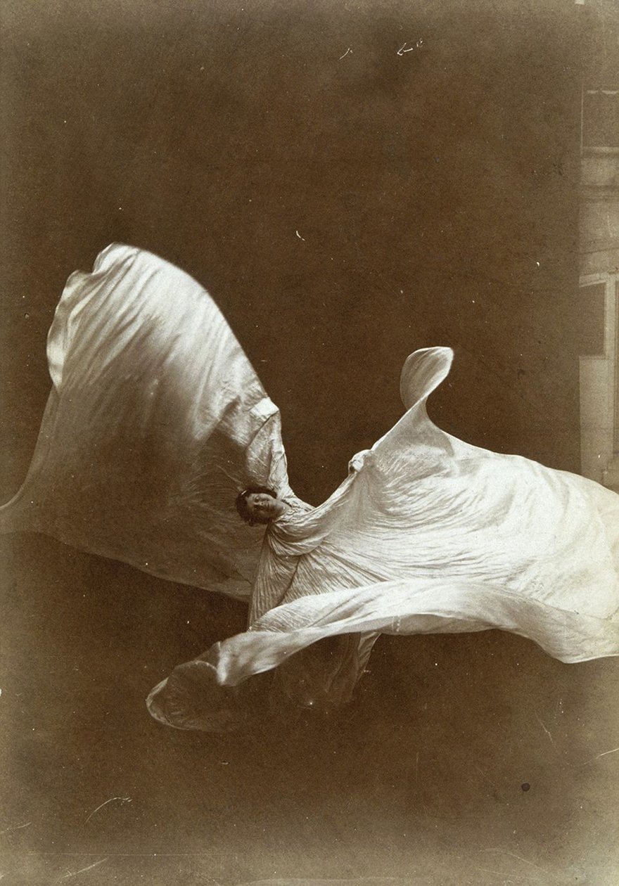 Loie Fuller em A Dança Branca, 1897 de Isaiah West Taber