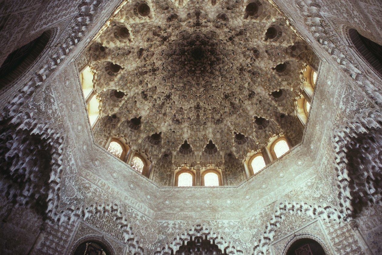 Teto do Salão dos Abencerrajes de Islamic School
