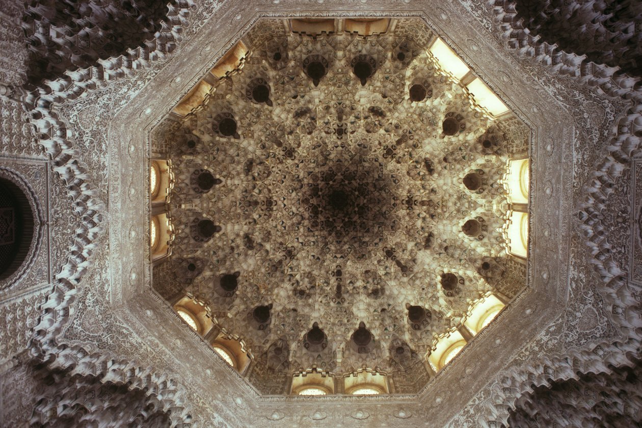 Teto do Salão dos Abencerrajes de Islamic School