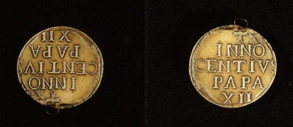 Selo de uma bula papal do Papa Inocêncio XII (1615-1700) (chumbo) de Italian School
