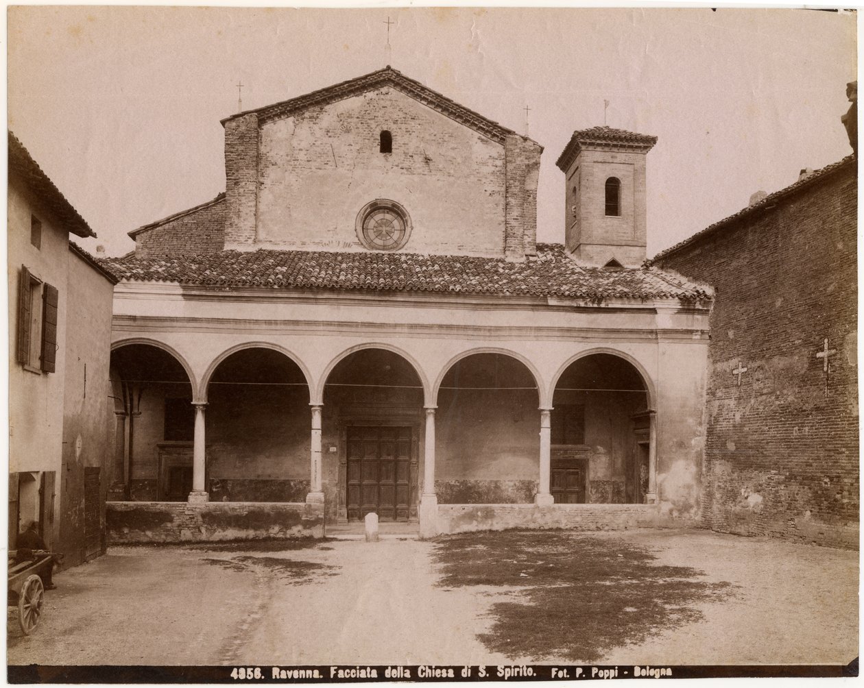 Igreja do Espírito Santo, Ravenna, Emilia-Romagna, Itália, fotografia de Pietro Poppi, Bolonha, ca 1900 de Italian Photographer