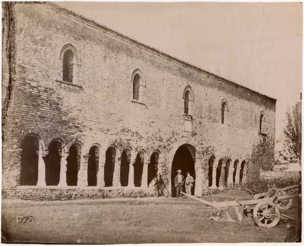 Palazzo della Ragione, abadia de Pomposa, Emilia-Romagna, Itália, fotografia de Luigi Ricci, Ravenna de Italian Photographer