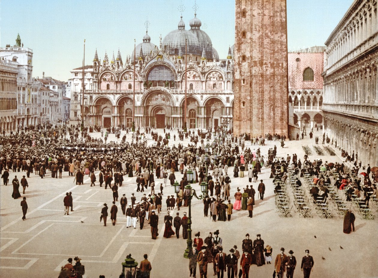 Praça de São Marcos, Veneza, 1890-1900 de Italian Photographer
